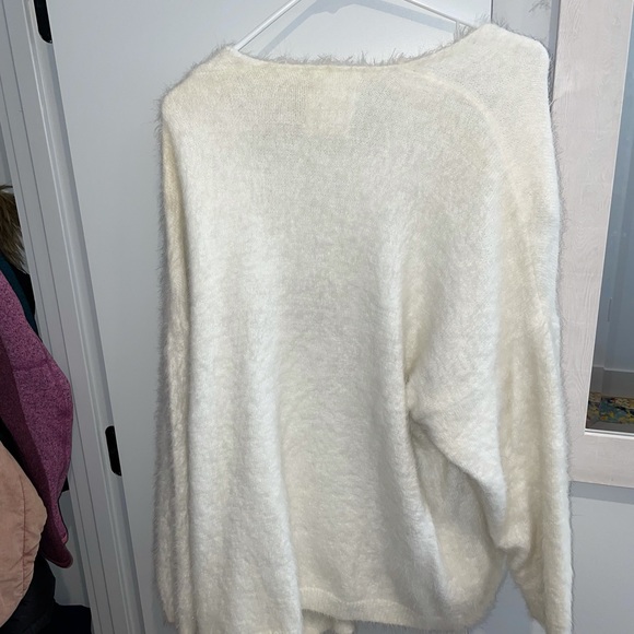 Urban outfitters fuzzy cardigan. Size small :) - Picture 2 of 4
